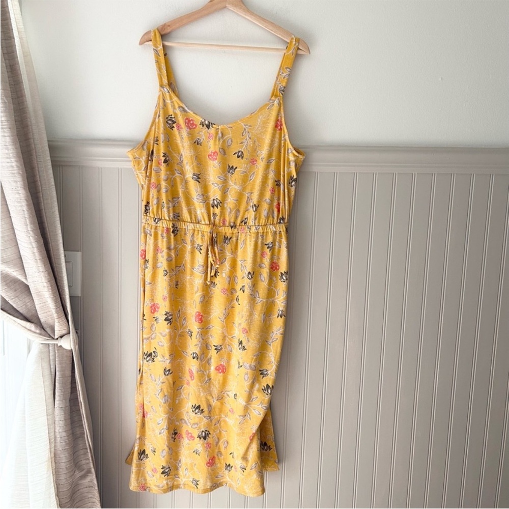 West Loop Size XL Yellow Floral Sleeveless Dress